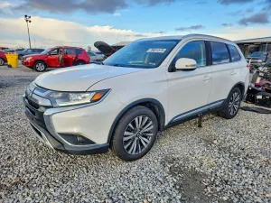 Mitsubishi Outlander 2.4L 4 2019