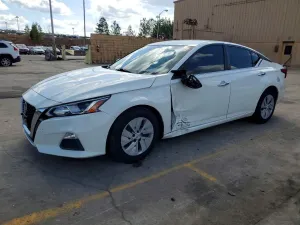 Nissan Altima 2.5L 4 2020