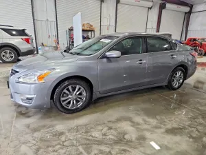 Nissan Altima 2.5L 4 2015