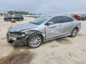 Chrysler 200 2.4L 4 2015