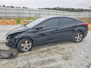 Hyundai Elantra 1.8L 4 2013