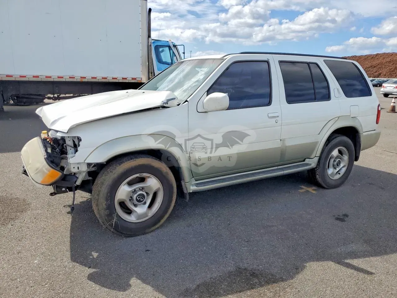 Infiniti QX4 3.5L 6 2001