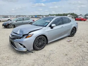 Toyota Camry 2.5L 4 2023