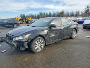 Nissan Altima 2.5L 4 2019