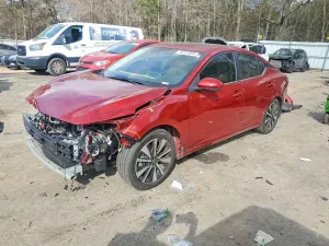 Nissan Sentra 2.0L 4 2025
