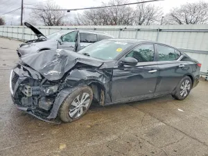 Nissan Altima 2.5L 4 2020
