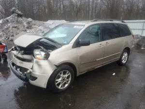 Toyota Sienna 3.3L 6 2005