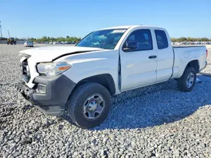 Toyota Tacoma 2.7L 4 2021