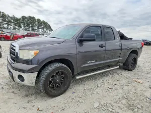 Toyota Tundra 4.6L 8 2012