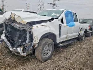 Ford F-250 6.8L 8 2024
