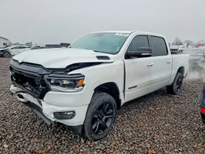 RAM 1500 5.7L 8 2021