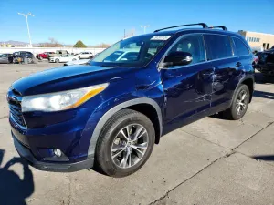 Toyota Highlander 3.5L 6 2016