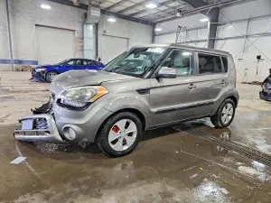 Kia Soul 2.0L 4 2013