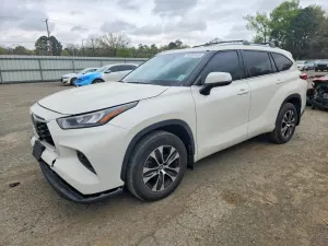Toyota Highlander 3.5L 6 2020