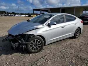 Hyundai Elantra 2.0L 4 2017