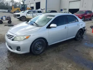 Toyota Corolla 1.8L 4 2013