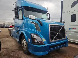Volvo VNL 12.8L 6 2015