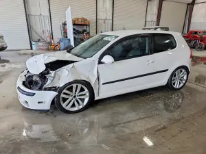 Volkswagen Golf 2.5L 5 2009
