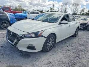 Nissan Altima 2.5L 4 2020