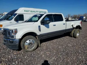 Ford F-450 6.7L 8 2022