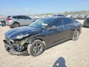 Kia K4 2.0L 4 2025