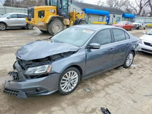Volkswagen Jetta 1.8L 4 2016