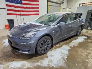 Tesla Model 3 2019