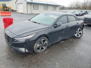 Hyundai Elantra 2.0L 4 2022