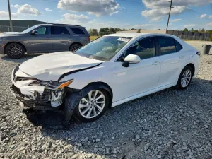 Toyota Camry 2.5L 4 2022