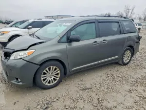 Toyota Sienna 3.5L 6 2014