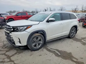 Toyota Highlander 3.5L 6 2019