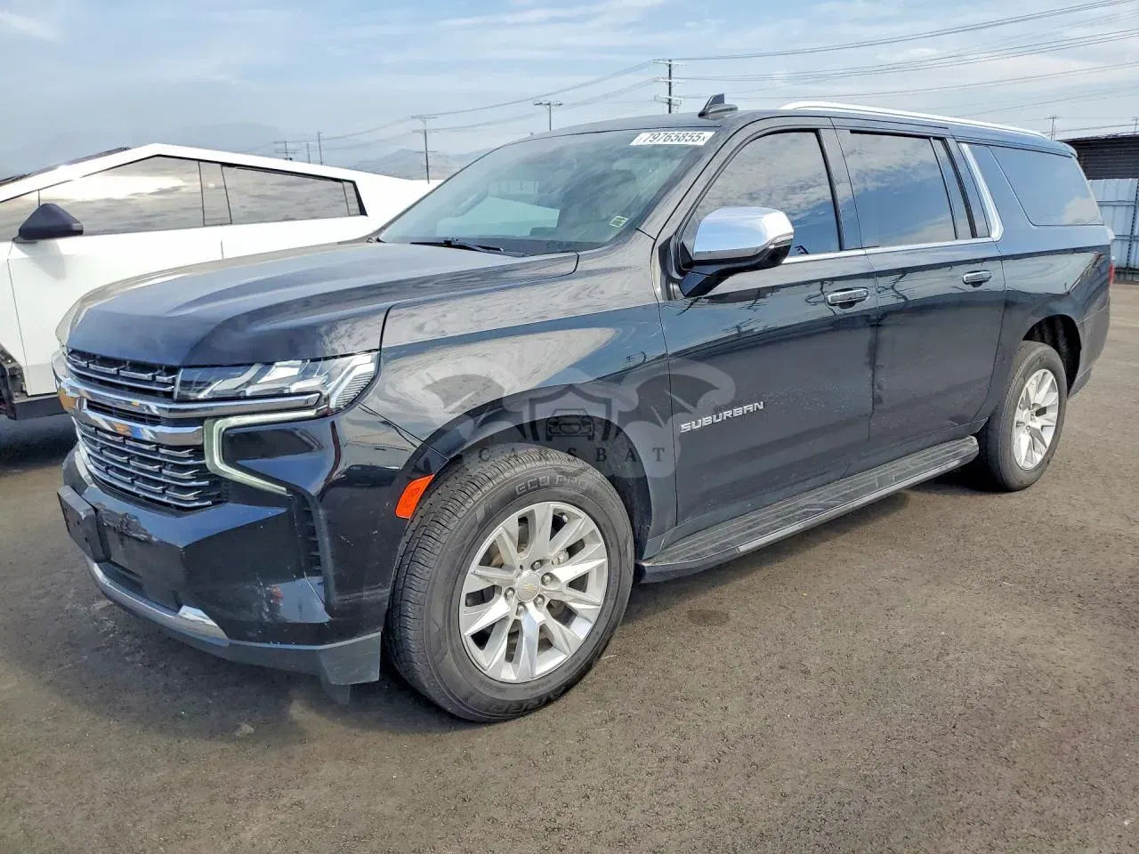 Chevrolet Suburban 5.3L 8 2023
