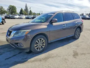 Nissan Pathfinder 3.5L 6 2015
