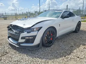 Ford Mustang 5.2L 8 2020
