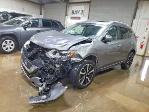 Nissan Rogue 2.5L 4 2020