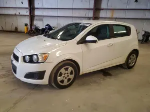 Chevrolet Aveo (Sonic) 1.8L 4 2015