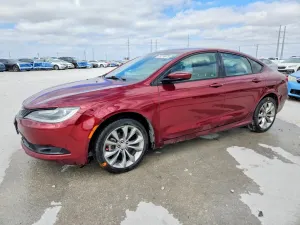 Chrysler 200 2.4L 4 2015