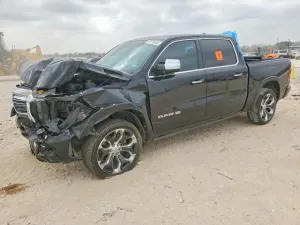 RAM 1500 5.7L 8 2021