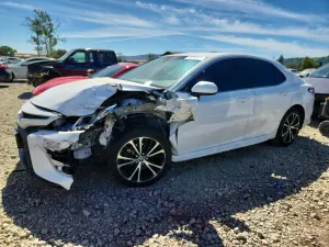 Toyota Camry 2.5L 4 2020