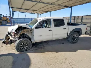 Toyota Tacoma 2.7L 4 2015