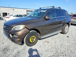 Mercedes-Benz ML 3.5L 6 2015