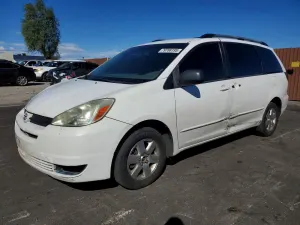 Toyota Sienna 3.3L 6 2004