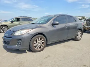 Mazda 3 2.0L 4 2013