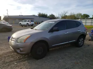 Nissan Rogue 2.5L 4 2011