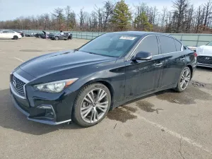 Infiniti Q50 3.0L 6 2021