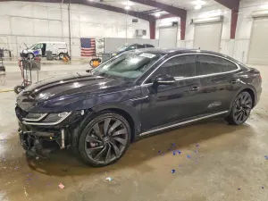 Volkswagen Arteon 2.0L 4 2023