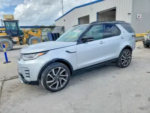 Land Rover Discovery 3.0L 6 2024