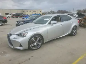 Lexus IS 2.0L 4 2019