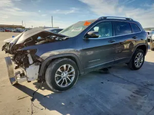 Jeep Cherokee 2.4L 4 2019