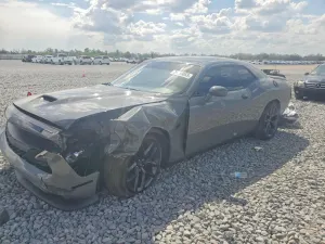 Dodge Challenger 5.7L 8 2019